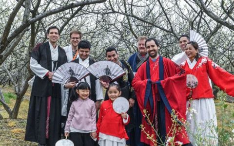 “歪果仁”也爱中华传统文化