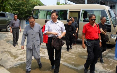 中国老区建设促进会莅湄潭考察       ----到湄江印象茶业调研脱贫攻坚工作