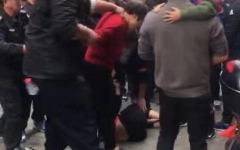 近80人实名举报温州官员强拆