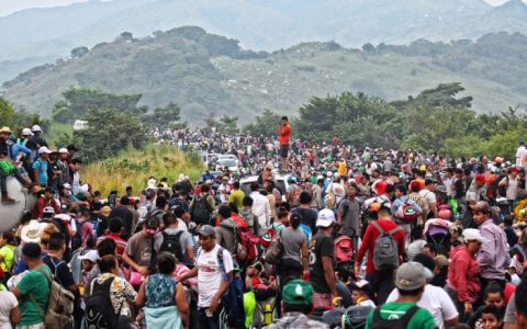 难民署对美国最高法院允许联邦政府实施中美洲移民庇护申请禁令表示关切