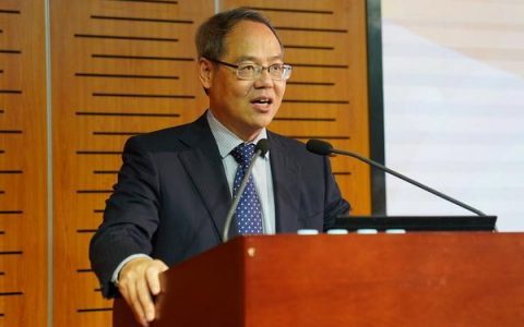 “国际组织、多边银行与全球金融合作论坛”在高金举行