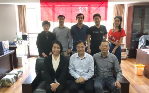 齐全胜副主席到中国华侨出版社调研