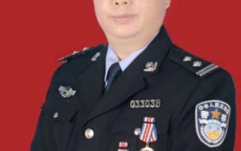 汶川地震诞生了“中国警嫂基金”和中国警营公益人——李达文！
