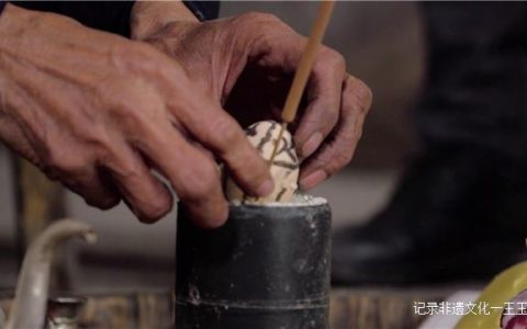 水书习俗——记国家级非物质文化遗产代表性传承人欧海金