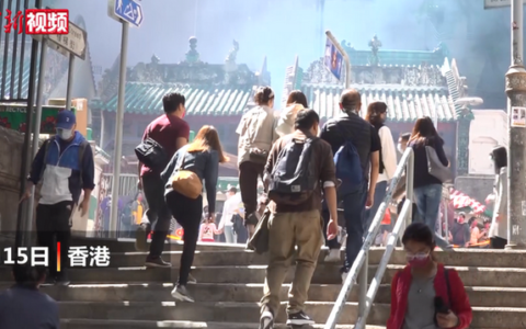 香港年轻人穿汉服庆新春