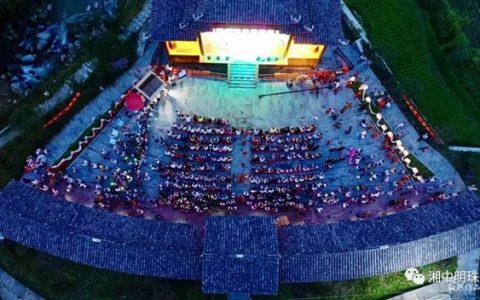 新化正龙古村：旅游立村成主导 文化自信促发展