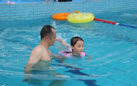 曾湘斌：防溺水，当从学会游泳抓起