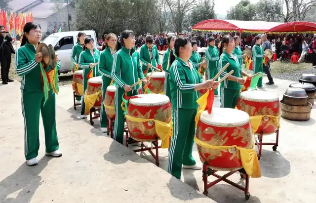 热烈祝贺颍川陈氏浮梁盐仓岭派甲辰春祭始祖英烈侯陵典礼圆满成功
