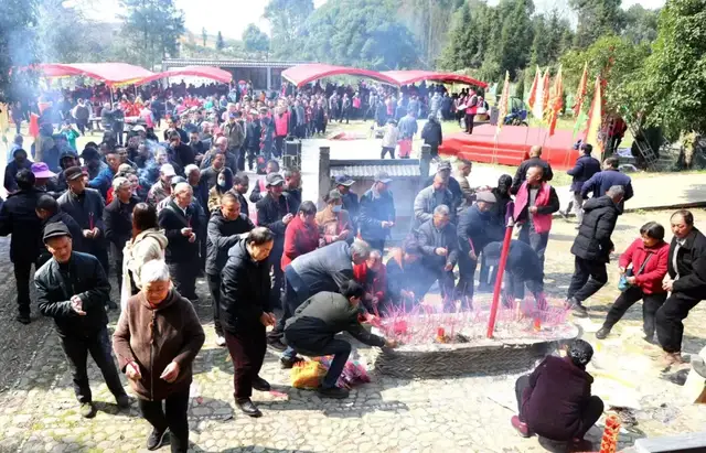 热烈祝贺颍川陈氏浮梁盐仓岭派甲辰春祭始祖英烈侯陵典礼圆满成功