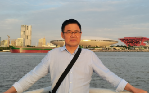                                         乡土诗人傅友君