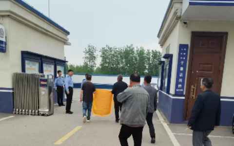 警民情深共筑平安——阜南县公安局于集派出所48小时神速破获文化园物资被盗案