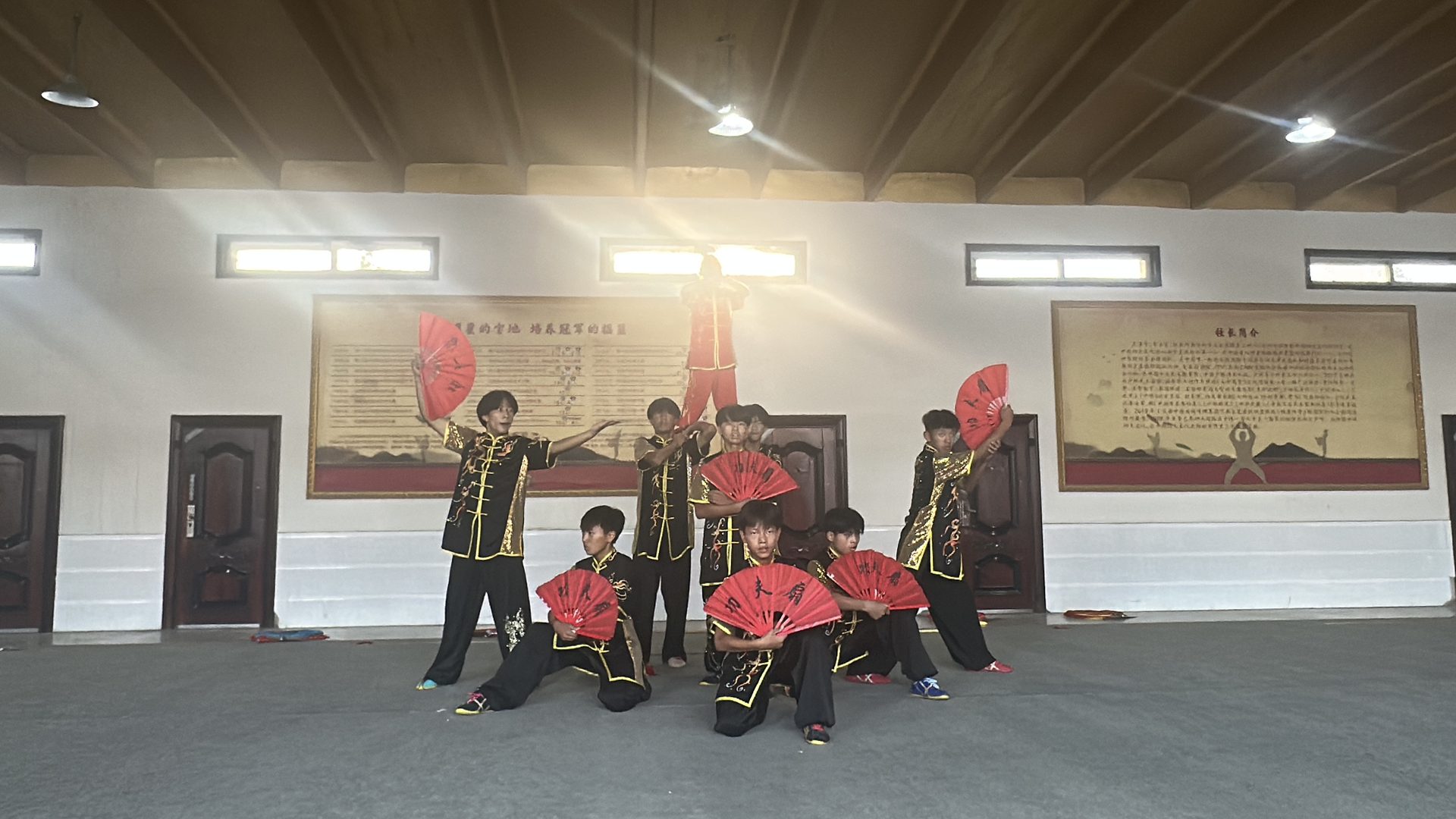 登封市少室山武术学校与中国记录通讯社签订战略合作协议 共推少林武术文化全球传播