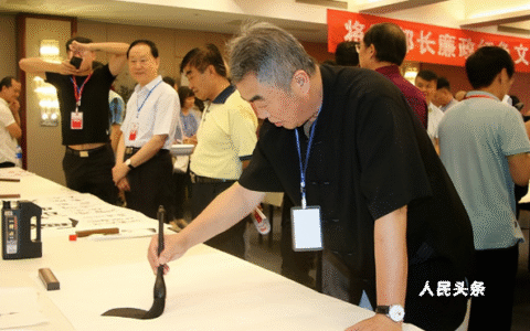 书香墨韵铭历史：王胜利挥毫庆抗战胜利80载