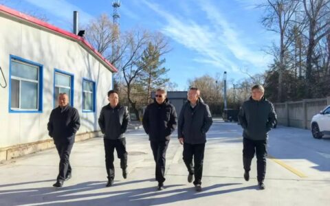 筑牢校园安全防线！教育局检查组莅临大庆中学指导 两项重点工程获赞誉