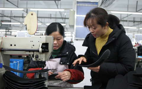 两会现场｜干好活、造好物、履好职，这位一线代表的话直抵人心