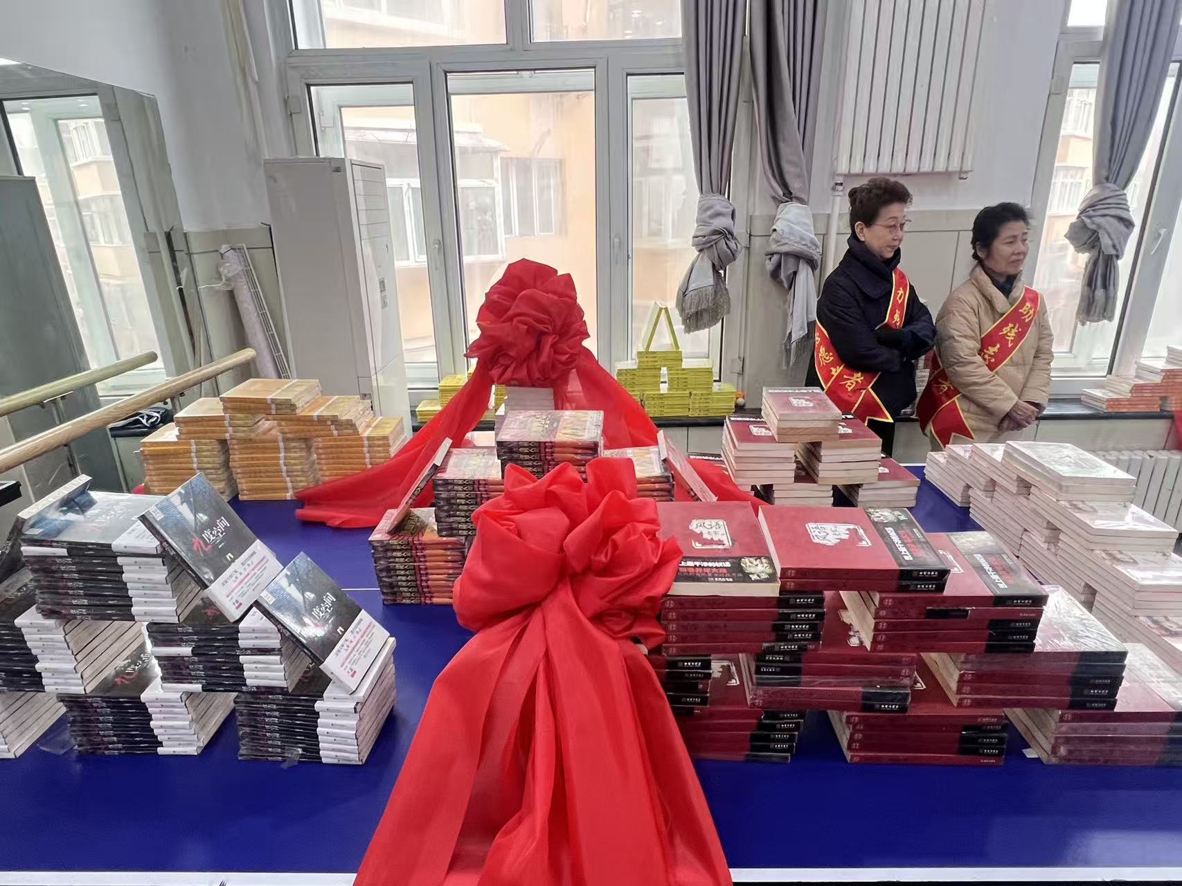 千里传情，书香致远！这场公益捐赠，连接杭州与哈尔滨的爱心接力