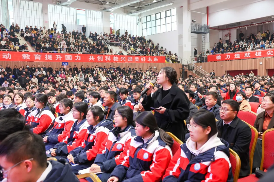 王树国南阳行:新技术革命下的教育觉醒,关乎每一个孩子的未来