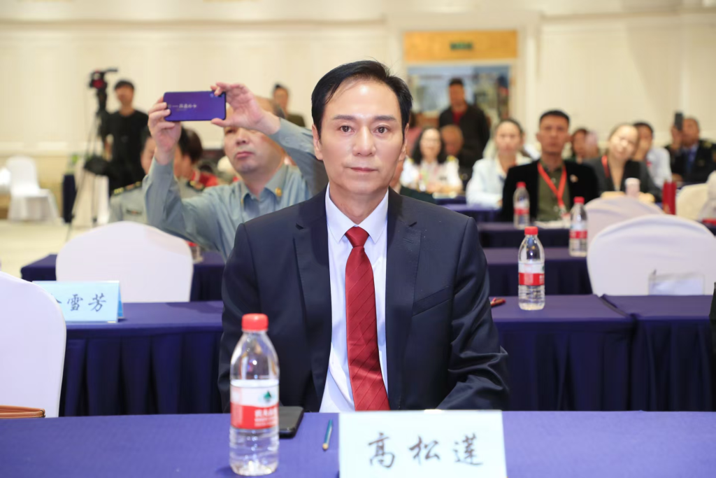 聚力同行践初心 携手笃行担使命