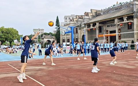 九旬港商余师汤：八载排球情 一生桑梓心