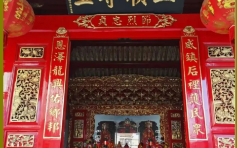 抗元民族英雄谢叠山：大丈夫行事 论是非，不论利害；论顺逆，不论成败；论万世，不论一生。这是吾族先贤