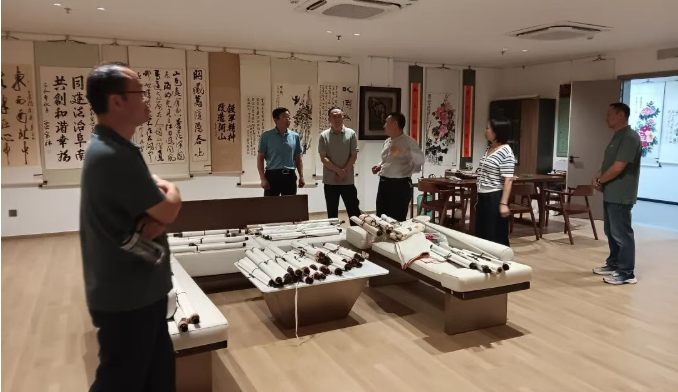 深耕基层文化 浸润群众生活 ——阜南县委宣传部、县文联领导调研蓝城艺术馆