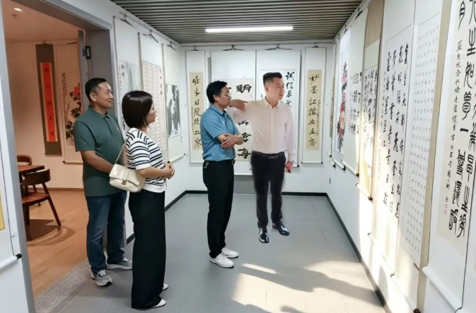深耕基层文化 浸润群众生活 ——阜南县委宣传部、县文联领导调研蓝城艺术馆